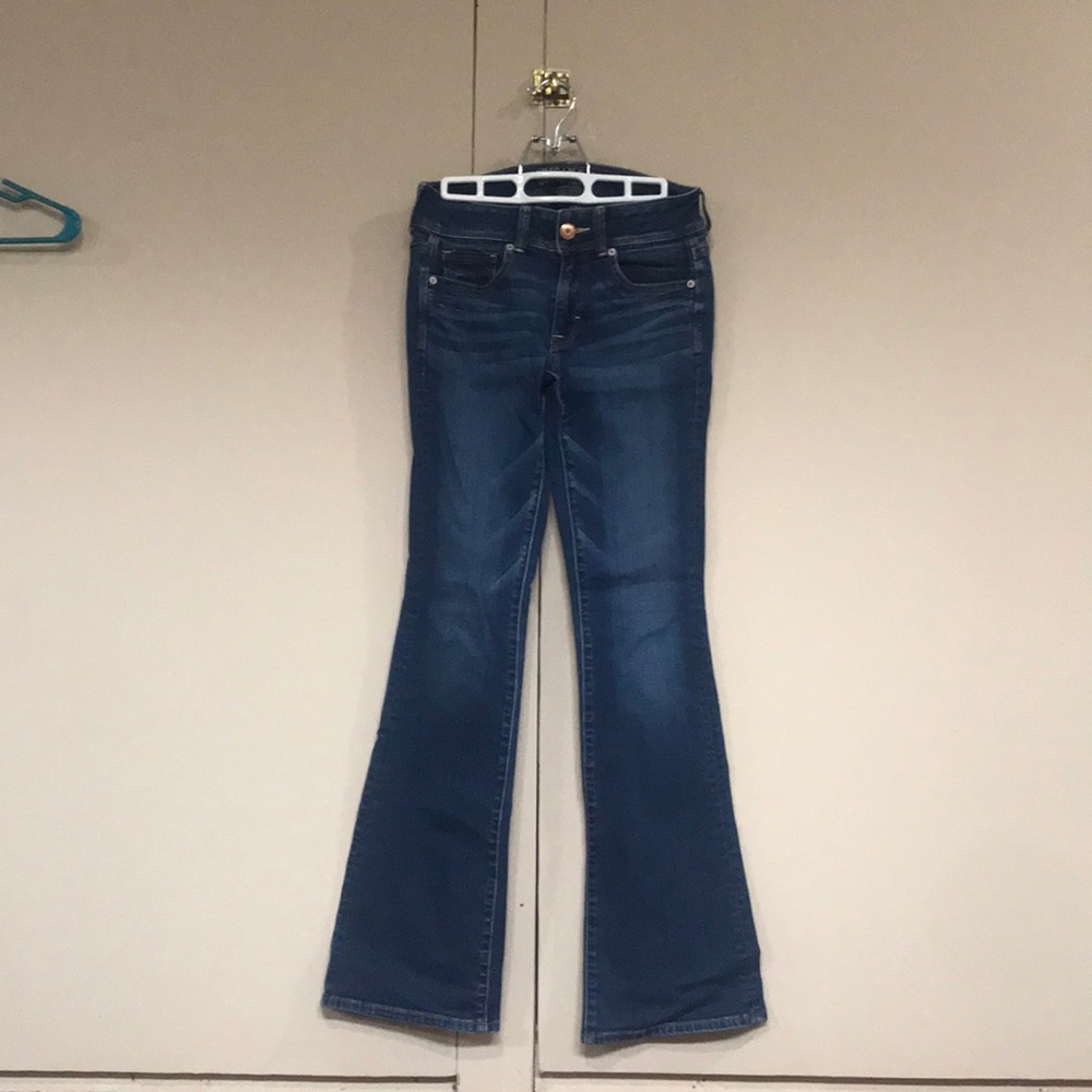 American Eagle size 2 boot cut jeans